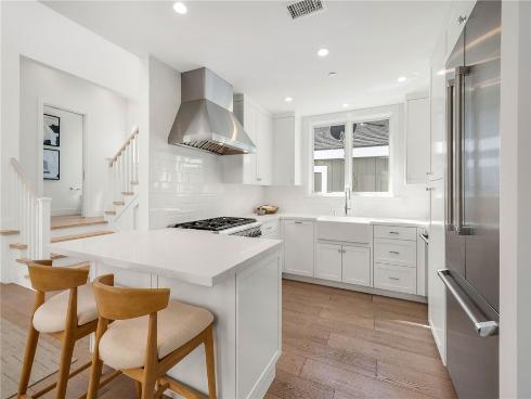 611  Narcissus   Avenue, Corona del Mar, CA