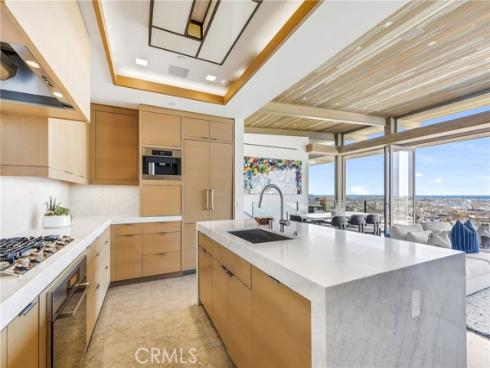 1231  Dolphin  , Corona del Mar, CA