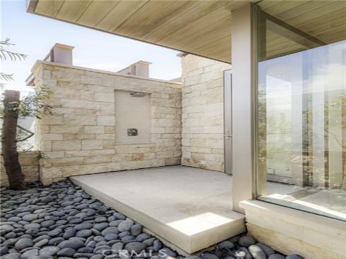 1231  Dolphin  , Corona del Mar, CA
