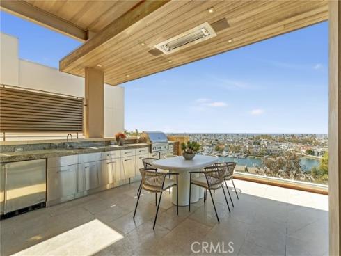 1231  Dolphin  , Corona del Mar, CA