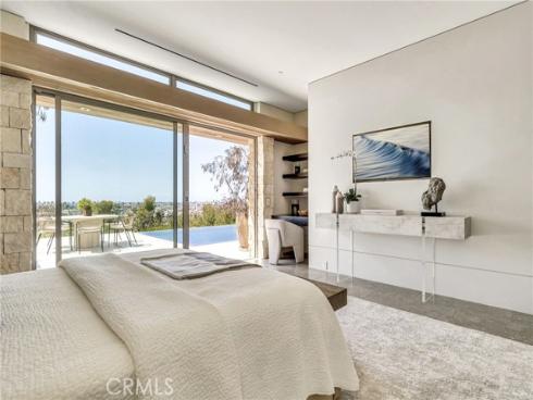 1231  Dolphin  , Corona del Mar, CA