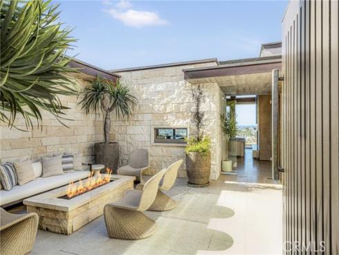 1231  Dolphin  , Corona del Mar, CA