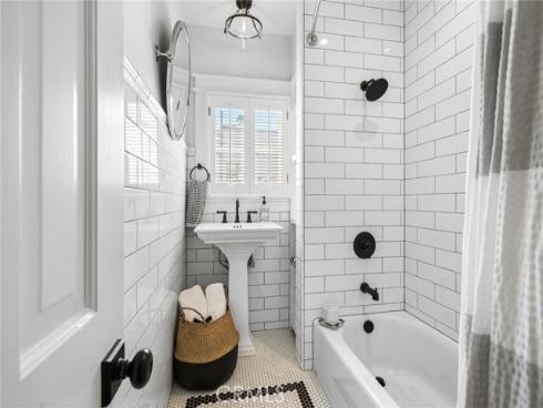 420  Acacia  , Corona del Mar, CA