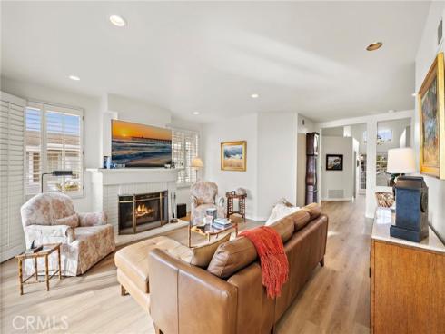 3731  Daffodil  96 , Corona del Mar, CA
