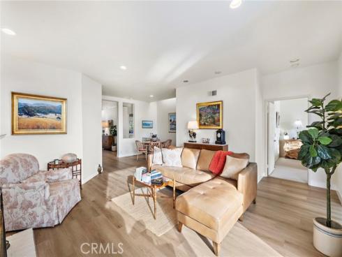 3731  Daffodil  96 , Corona del Mar, CA