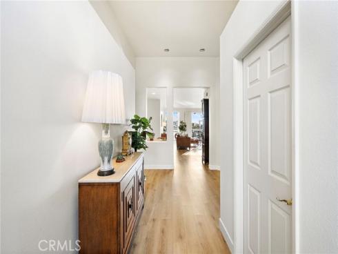 3731  Daffodil  96 , Corona del Mar, CA