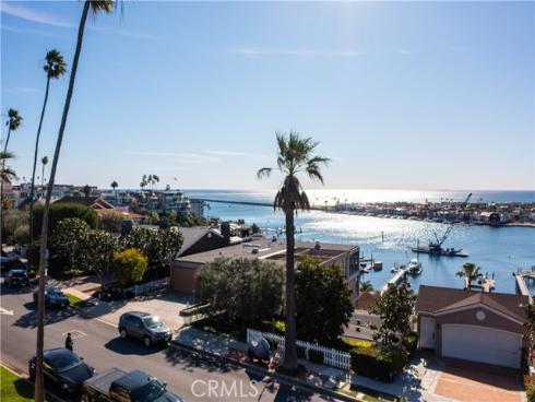 2212  Pacific   Drive, Corona del Mar, CA