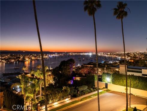 2212  Pacific   Drive, Corona del Mar, CA