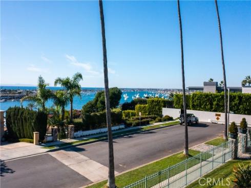 2212  Pacific   Drive, Corona del Mar, CA