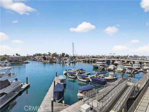 1203  Bayside  , Corona del Mar, CA