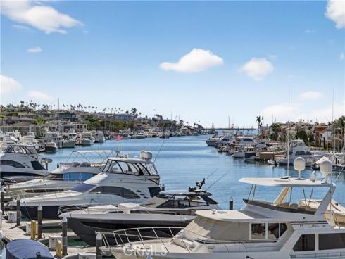 1203  Bayside  , Corona del Mar, CA