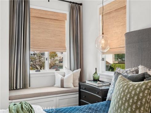 302  Orchid   Avenue, Corona del Mar, CA