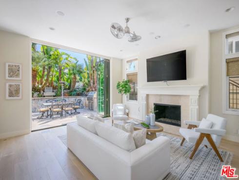 707  Jasmine   Avenue, Corona del Mar, CA