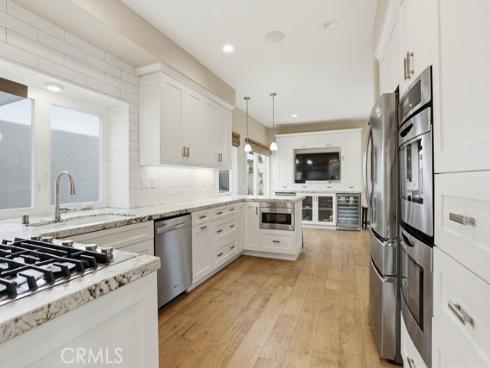 2661  Point Del Mar  , Corona del Mar, CA