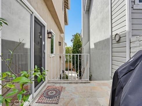 2661  Point Del Mar  , Corona del Mar, CA