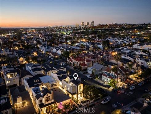 519  Narcissus  B  Avenue, Corona del Mar, CA