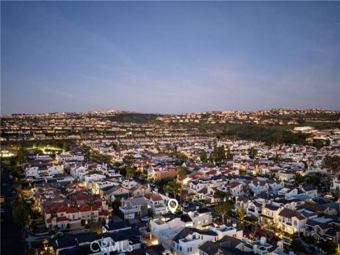 519  Narcissus  B  Avenue, Corona del Mar, CA