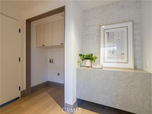 519 Narcissus Avenue, Corona del Mar, CA