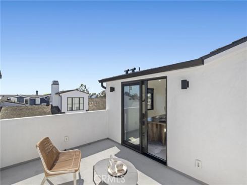 716  Heliotrope  , Corona del Mar, CA