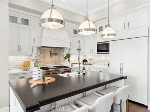 718  Poinsettia  , Corona del Mar, CA