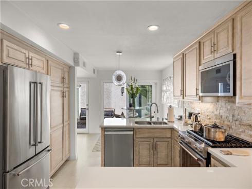 23  Canyon Crest  , Corona del Mar, CA