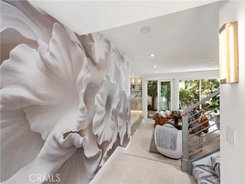 23  Canyon Crest  , Corona del Mar, CA