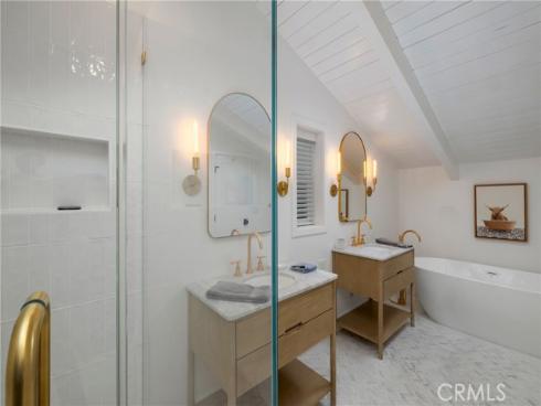 221  Larkspur   Avenue, Corona del Mar, CA