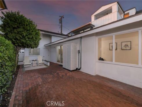 221  Larkspur   Avenue, Corona del Mar, CA