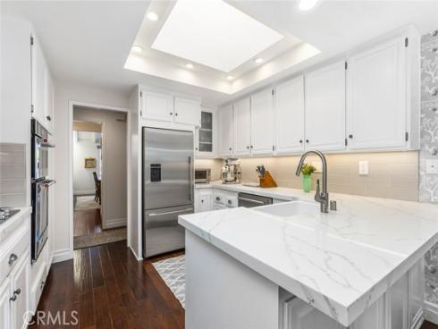 30  Jetty   Drive, Corona del Mar, CA