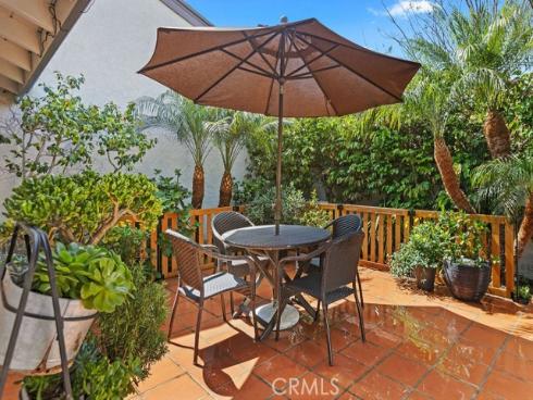 30  Jetty   Drive, Corona del Mar, CA
