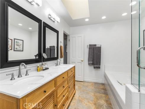 30  Jetty   Drive, Corona del Mar, CA