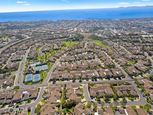 30  Jetty   Drive, Corona del Mar, CA