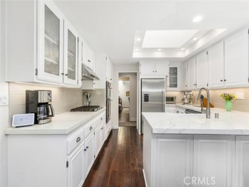 30  Jetty   Drive, Corona del Mar, CA