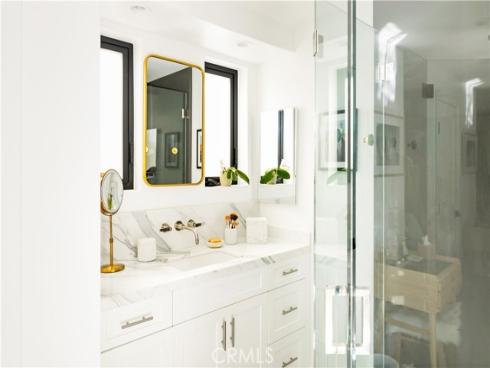 707  Begonia   Avenue, Corona del Mar, CA