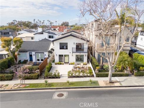 707  Begonia   Avenue, Corona del Mar, CA