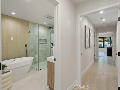 10  White Water   Drive, Corona del Mar, CA