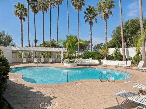 775  Avocado  , Corona del Mar, CA