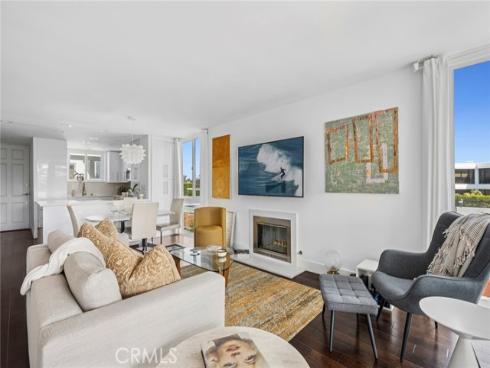 775  Avocado  , Corona del Mar, CA