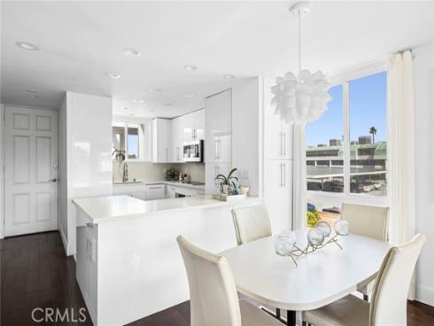 775  Avocado  , Corona del Mar, CA