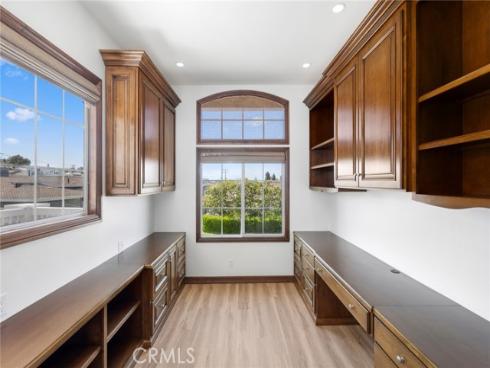 3611  Daffodil  38  Avenue, Corona del Mar, CA