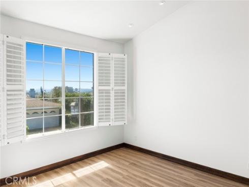 3611  Daffodil  38  Avenue, Corona del Mar, CA