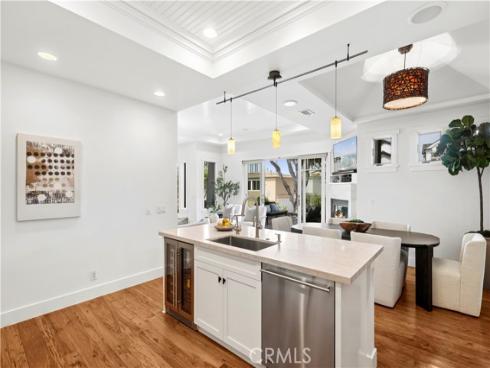 206 Dahlia , Corona del Mar, CA