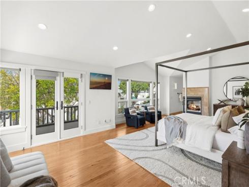 206 Dahlia , Corona del Mar, CA