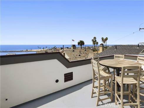 206 Dahlia , Corona del Mar, CA