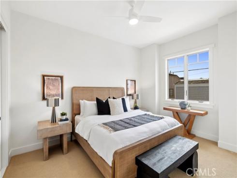 206 Dahlia , Corona del Mar, CA