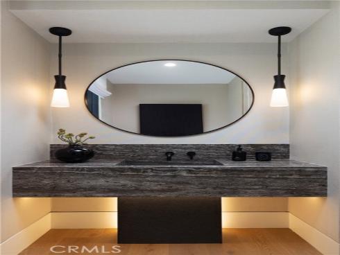 412  Heliotrope  , Corona del Mar, CA