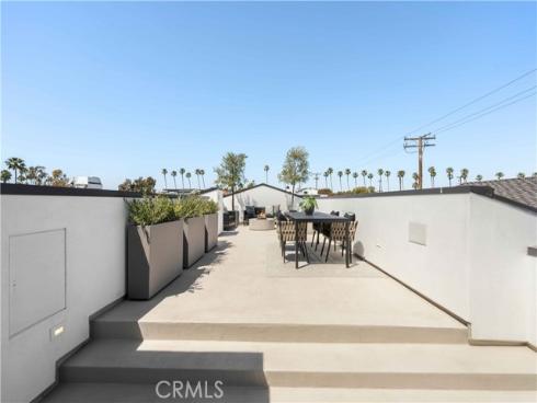 412  Heliotrope  , Corona del Mar, CA