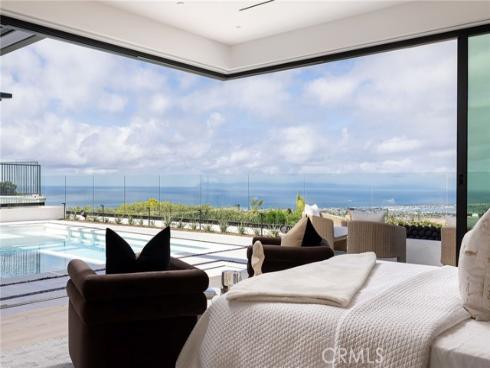 53  Cambria   Drive, Corona del Mar, CA