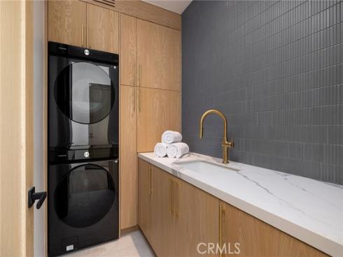 53  Cambria   Drive, Corona del Mar, CA