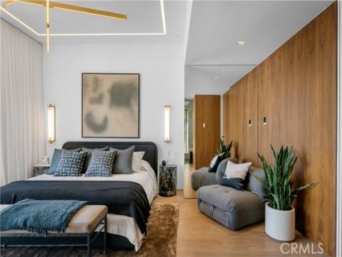 2516  Ocean   Boulevard, Corona del Mar, CA